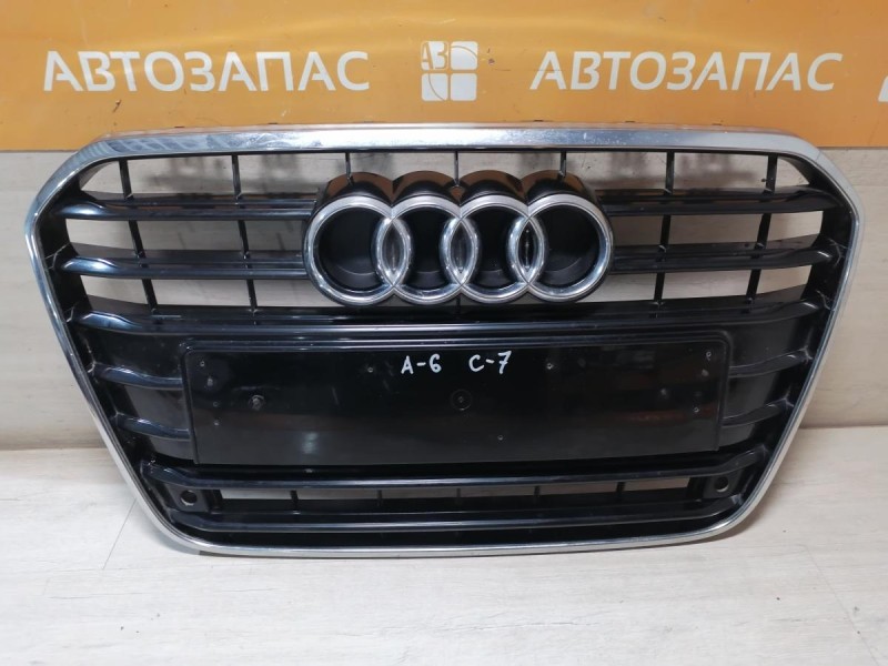 Audi A6 C7 решетка радиатора