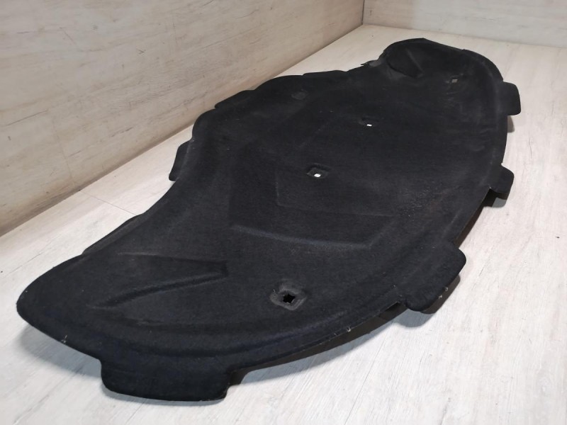 Audi A6 C7 шумоизоляция капота