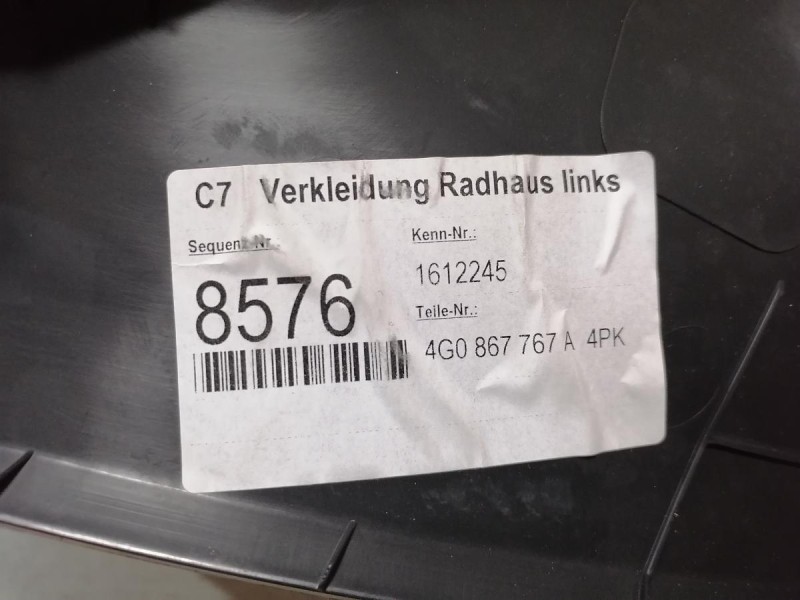 Audi A6 C7 обшивка порога задняя левая