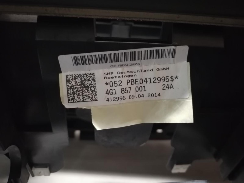 Audi A6 C7 торпедо стрел