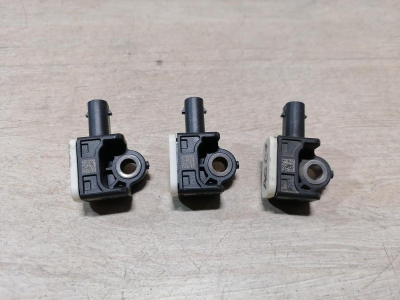 Audi A6 C7 датчик удара 4h0959643