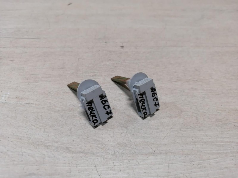 Audi A6 C7 датчик температуры салона в печке