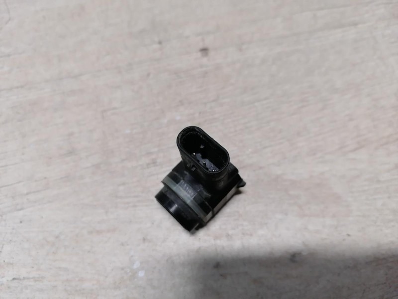 Audi A6 C7 датчик парктроника передний