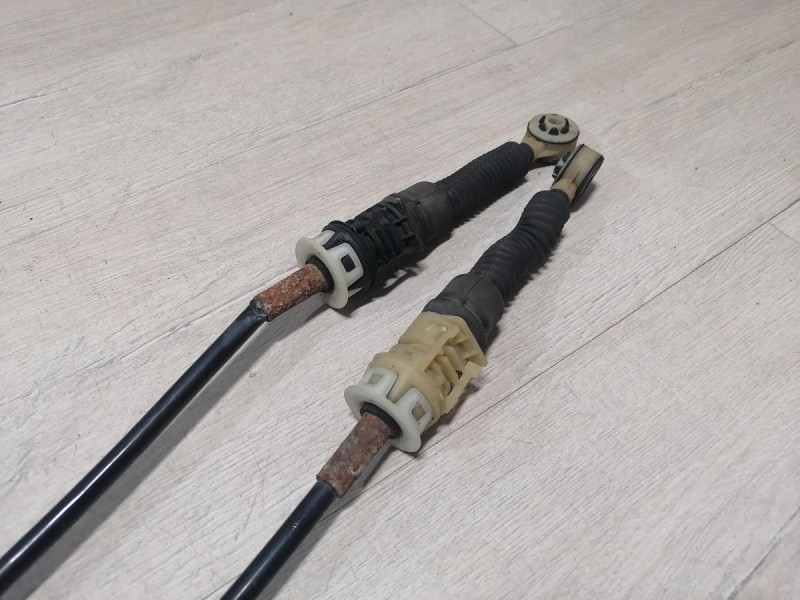 Sandero №17 кулиса мкпп тросиковая в сборе