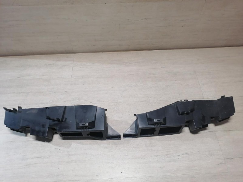 Sandero №17 абсорбер заднего бампера комплект