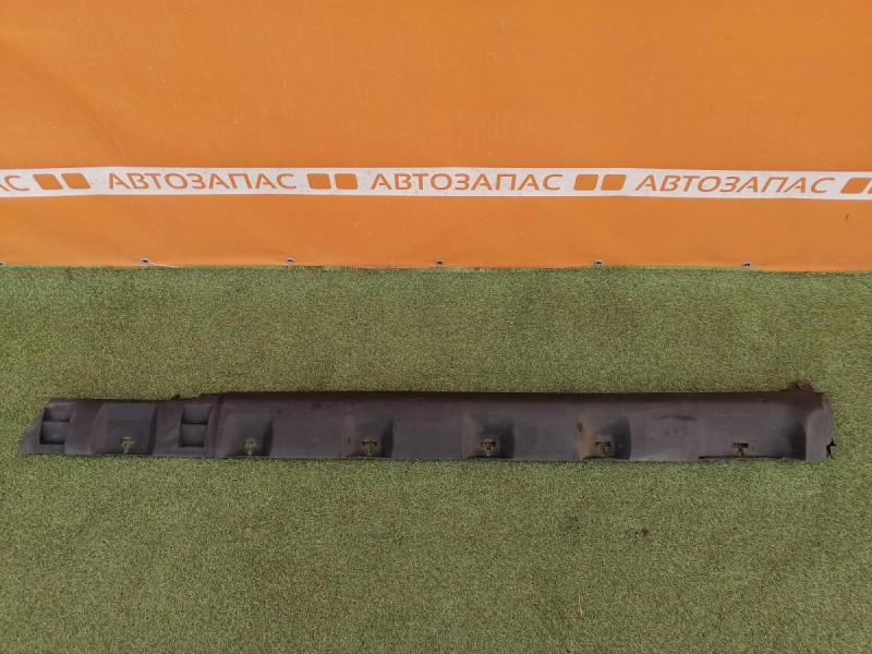 Sandero №17 накладка порога правая деф