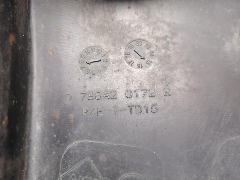 Sandero №17 расширитель крыла задний правый