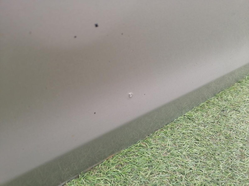 Sandero №17 дверь передняя правая деф