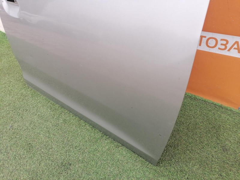 Sandero №17 дверь передняя правая деф