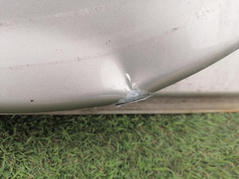 Sandero №17 дверь передняя правая деф