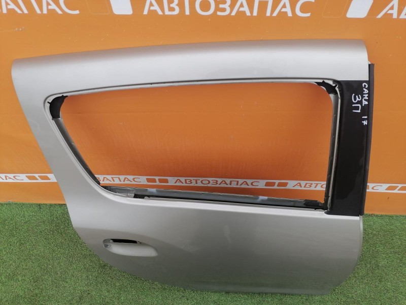 Sandero №17 дверь задняя правая