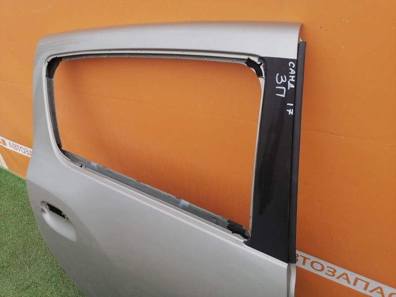Sandero №17 дверь задняя правая