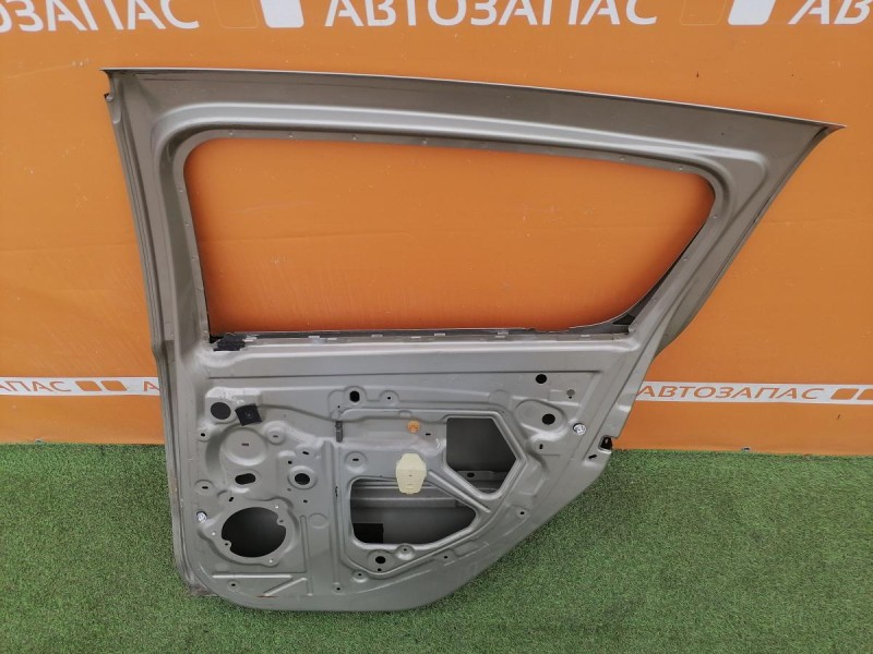Sandero №17 дверь задняя правая