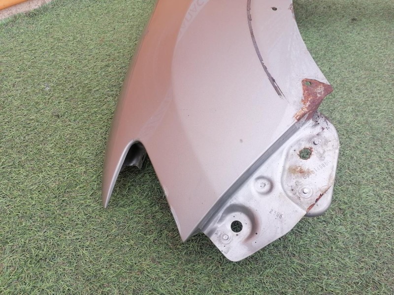 Sandero №17 крыло переднее левое деф