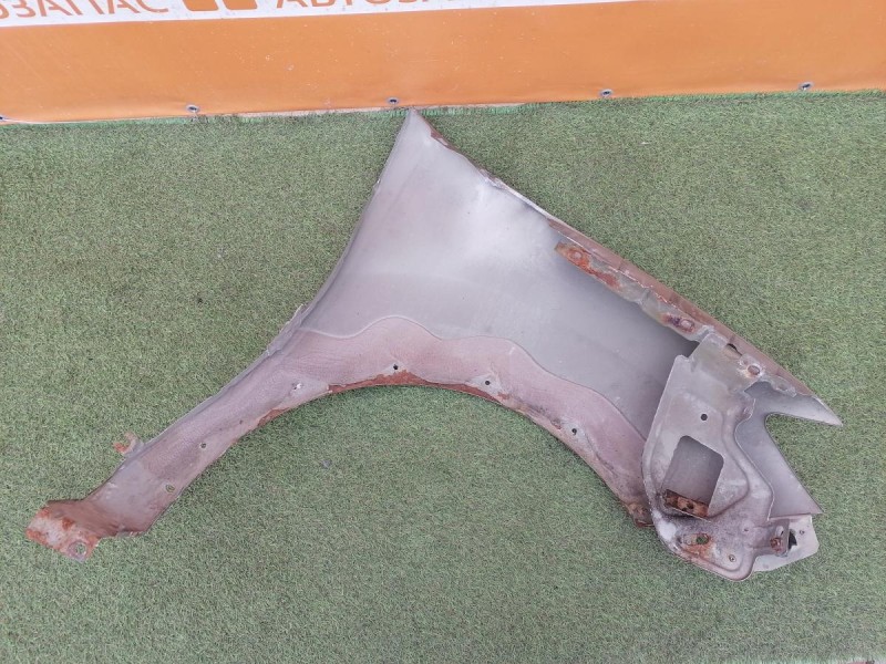 Sandero №17 крыло переднее левое деф