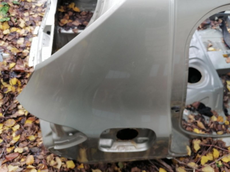 Sandero №17 крыло заднее правое деф