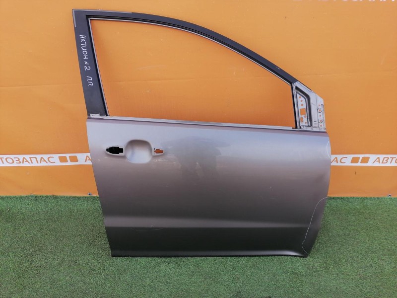 Actyon №2 дверь передняя правая деф