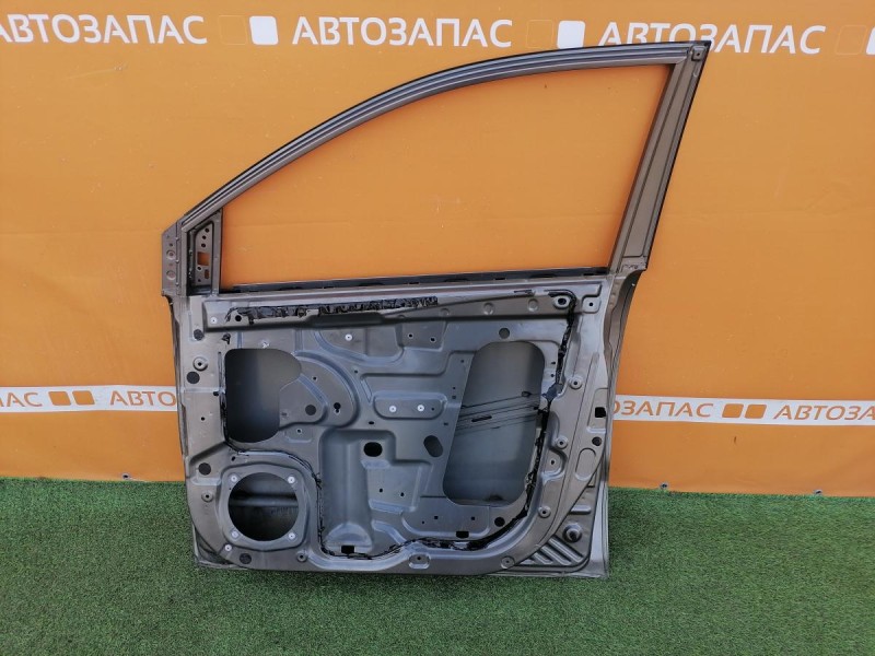 Actyon №2 дверь передняя правая деф