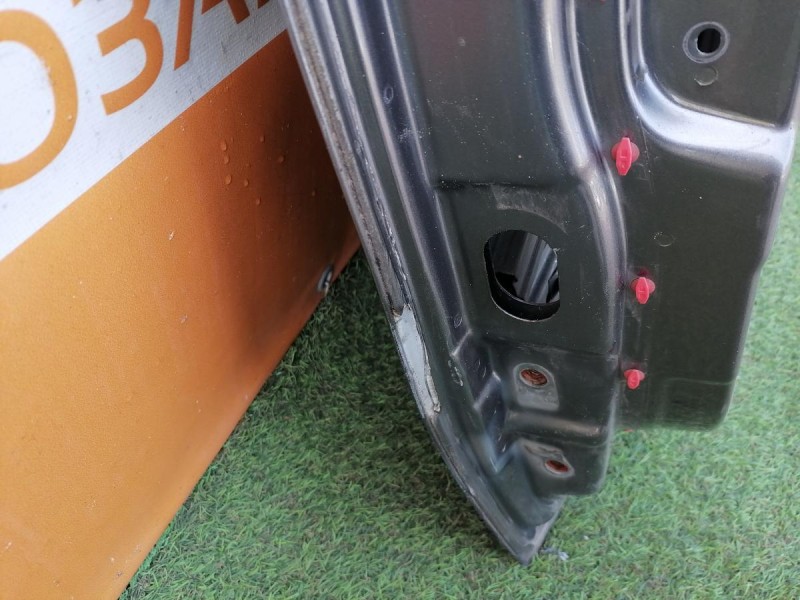 Actyon №2 дверь передняя правая деф