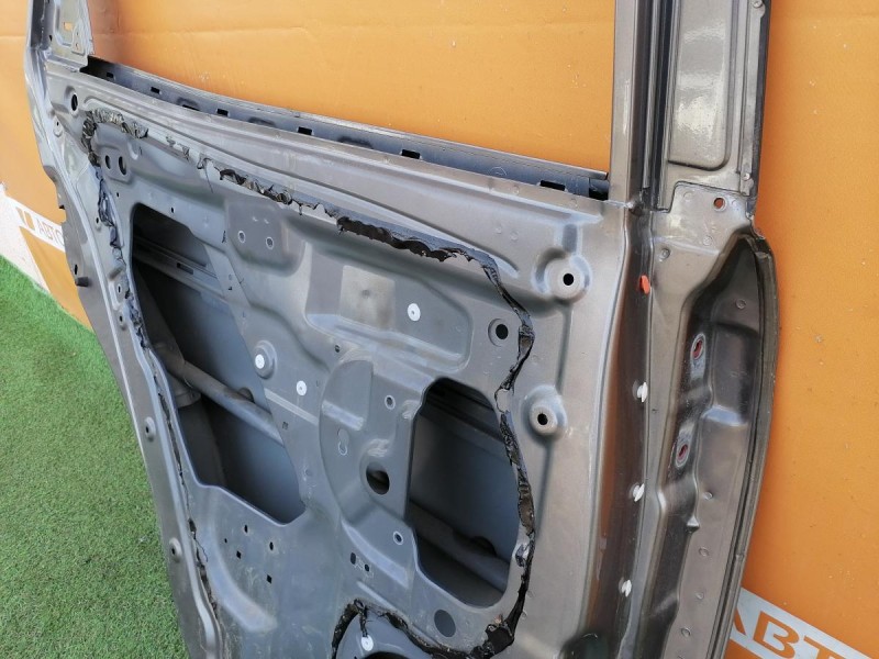 Actyon №2 дверь задняя левая деф