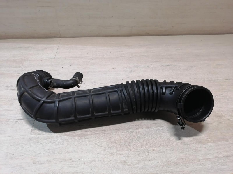 Actyon №2 патрубок воздушного фильтра 2,0 дизель