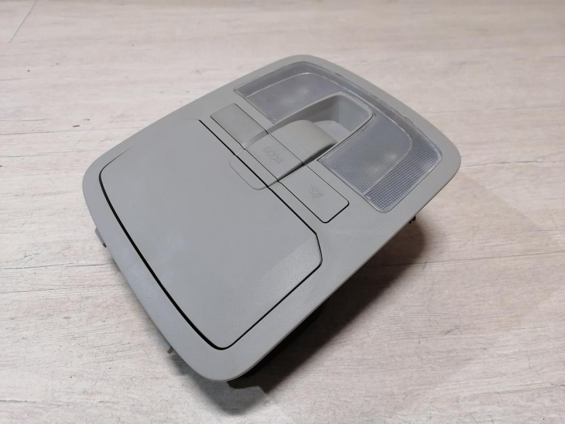 Actyon №2 плафон салона передний очечник