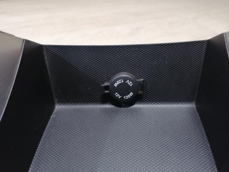 Actyon №2 накладка центральной консоли под кулису акпп