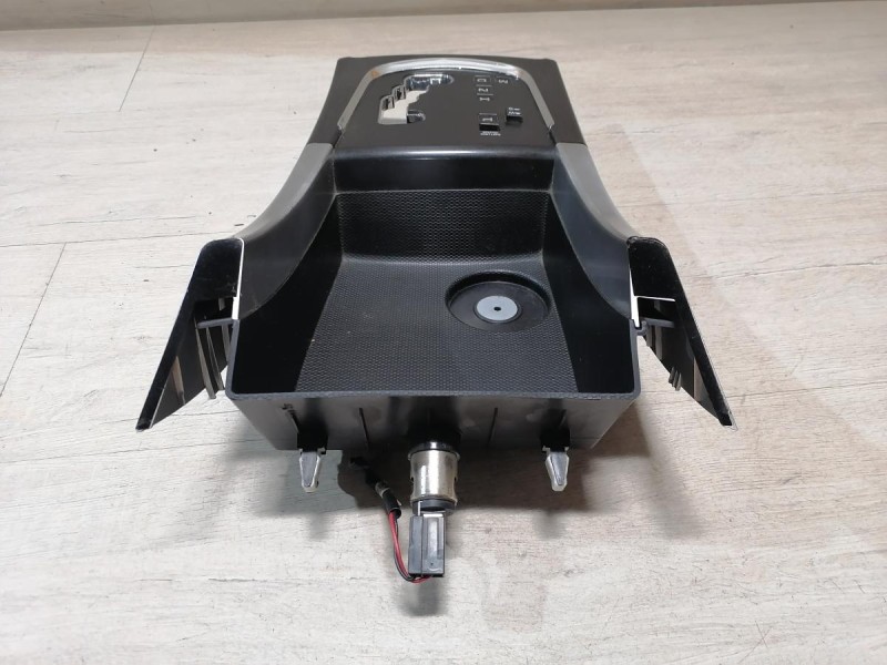 Actyon №2 накладка центральной консоли под кулису акпп