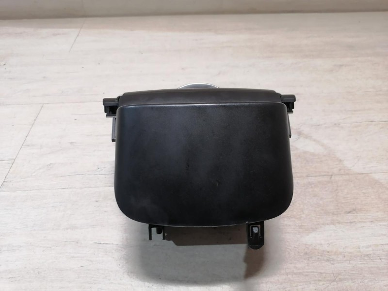 Actyon №2 накладка торпедо под блок климата ящик