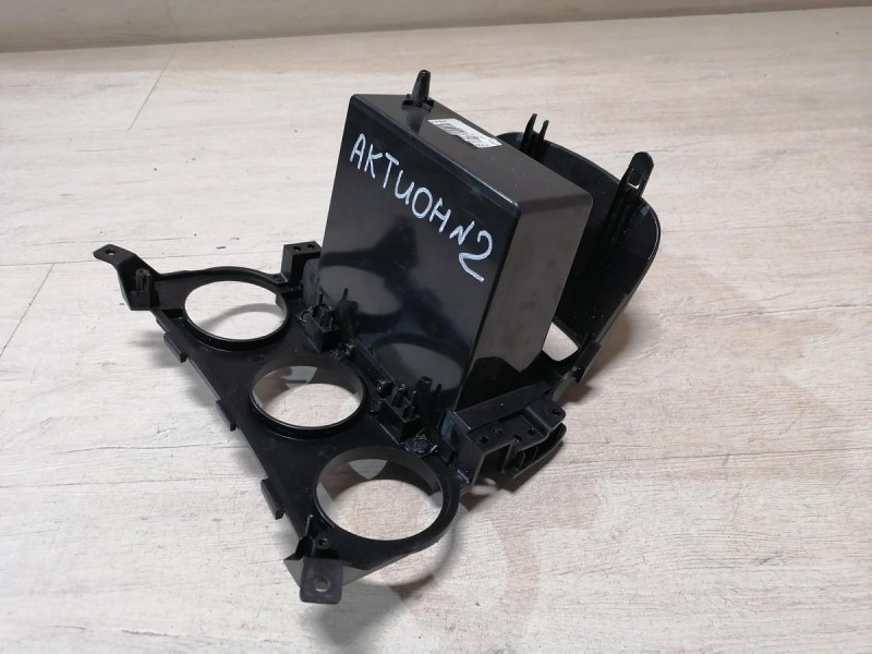 Actyon №2 накладка торпедо под блок климата ящик