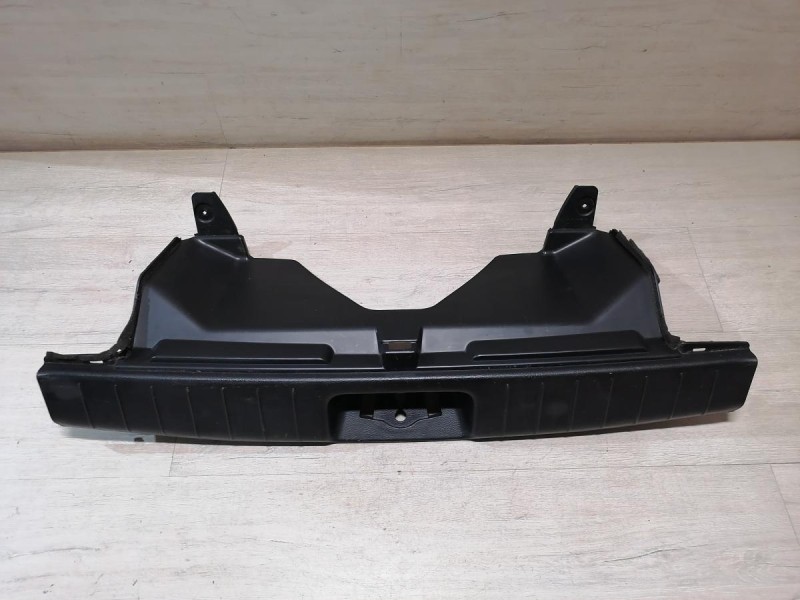 Actyon №2 обшивка задней панели накладка