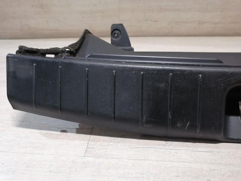 Actyon №2 обшивка задней панели накладка