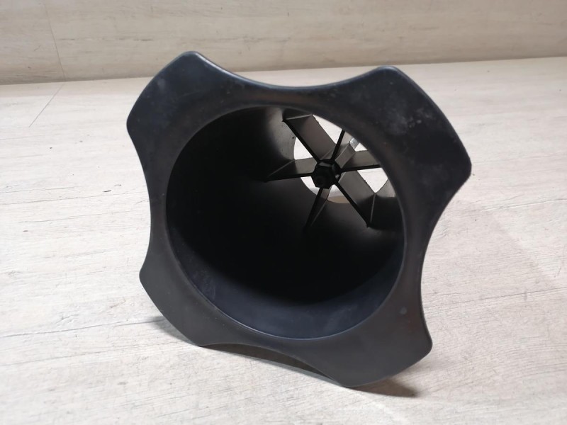 Actyon №2 крепление запаски