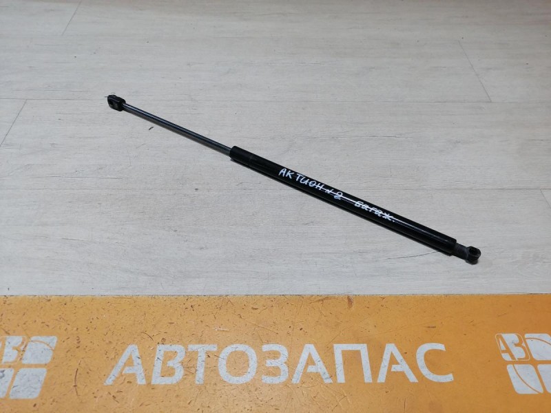 Actyon №2 амортизатор крышки багажника