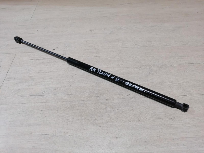 Actyon №2 амортизатор крышки багажника