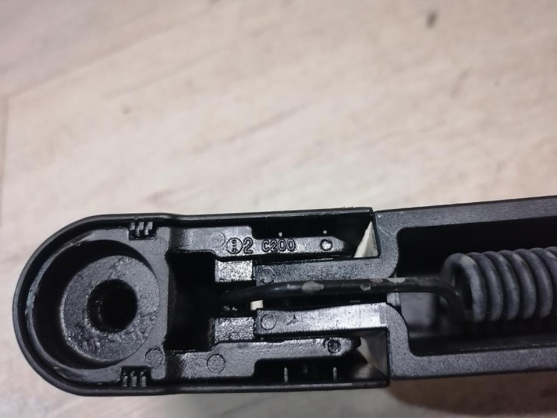 Actyon №2 поводок заднего дворника