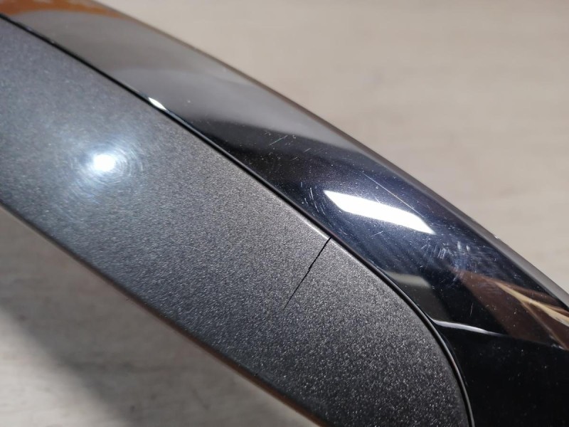 Actyon №2 молдинг крышки багажника деф