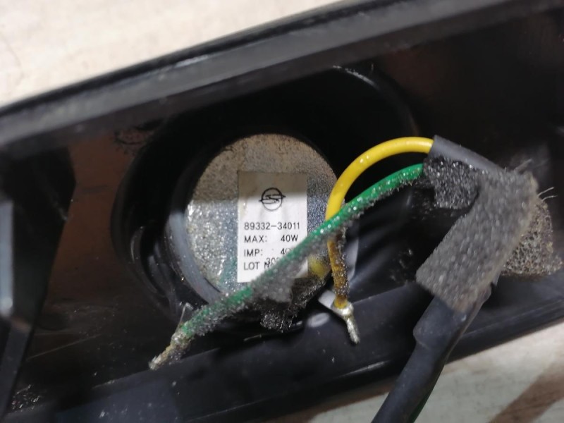 Actyon №2 заглушка зеркала правая с пищалкой