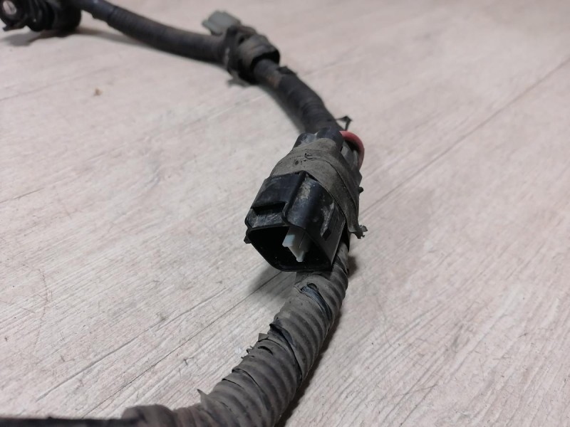 Actyon №2 клемма плюсовая