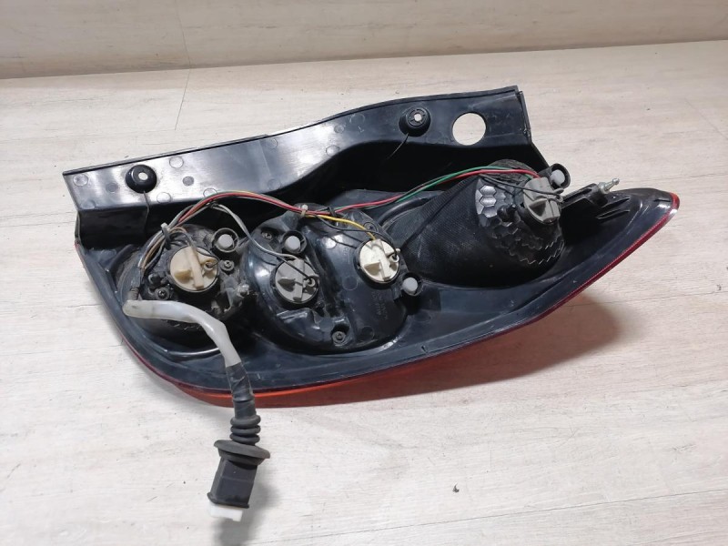 Actyon №2 фонарь левый