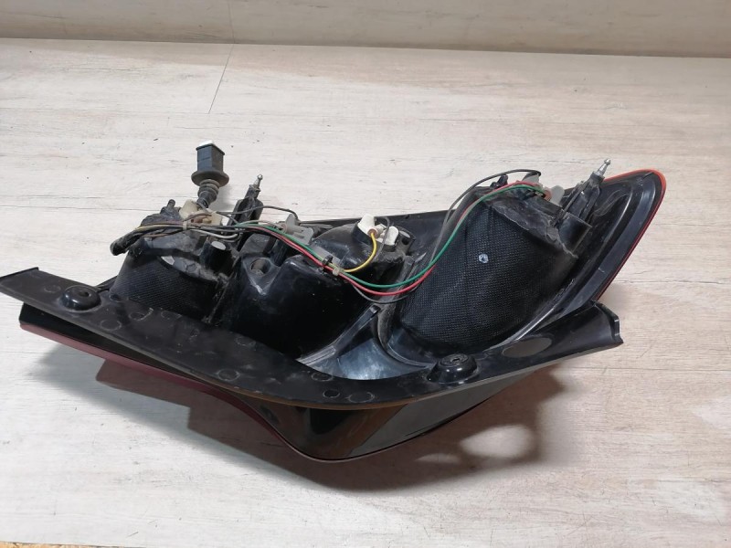 Actyon №2 фонарь правый