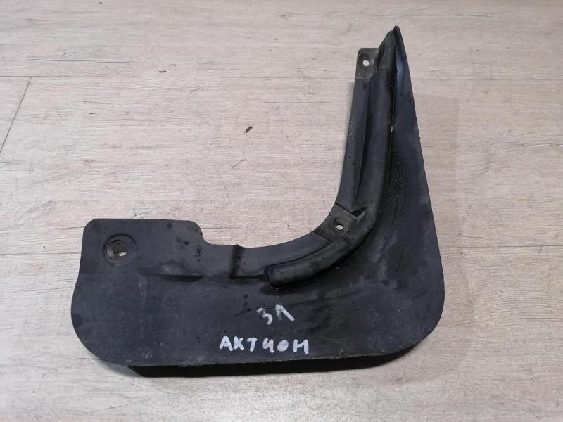 Actyon №2 брызговик задний левый