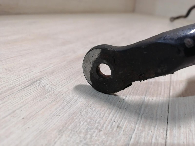 Actyon №2 стабилизатор передний