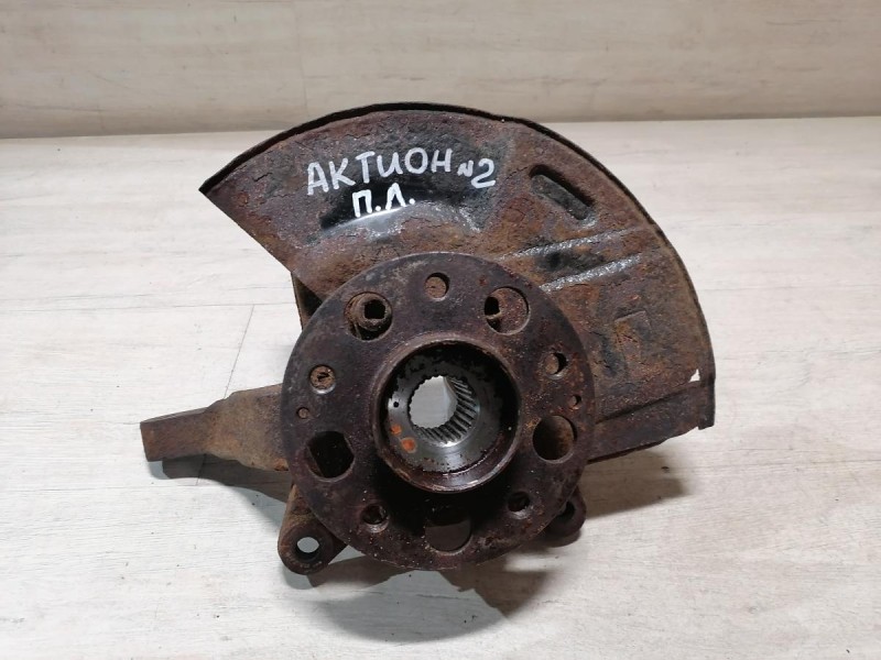 Actyon №2 кулак передний левый