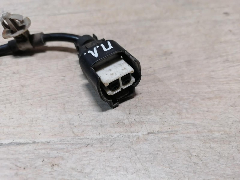 Actyon №2 датчик абс передний деф