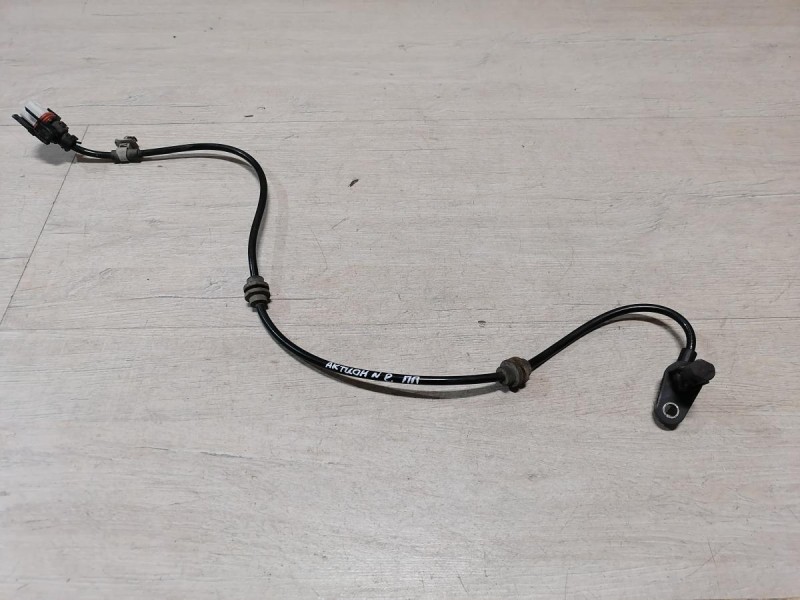 Actyon №2 датчик абс передний деф