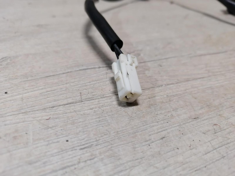 Actyon №2 проводка плафона подсветки номера