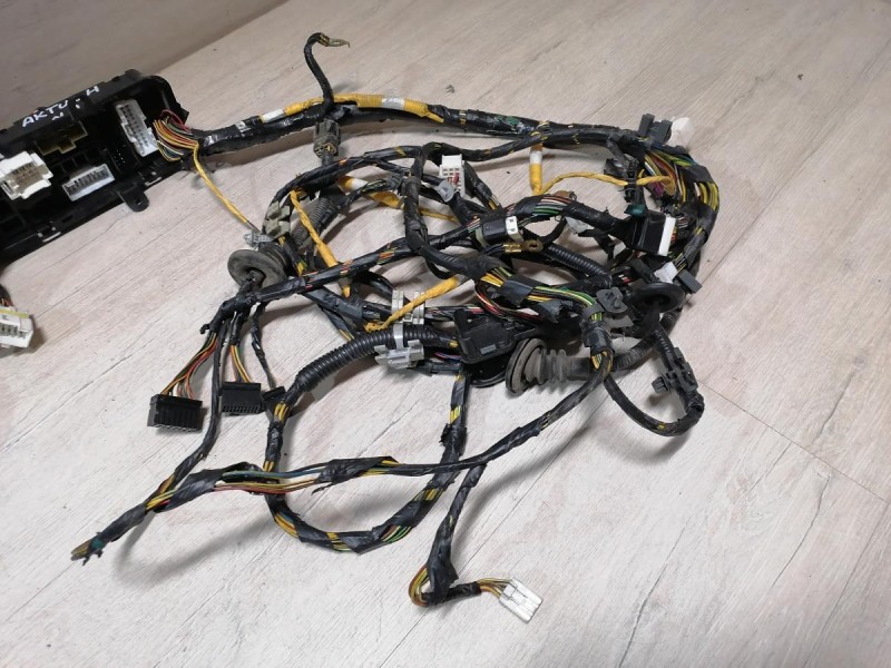 Actyon №2 проводка салонная подкапотная 8251234350