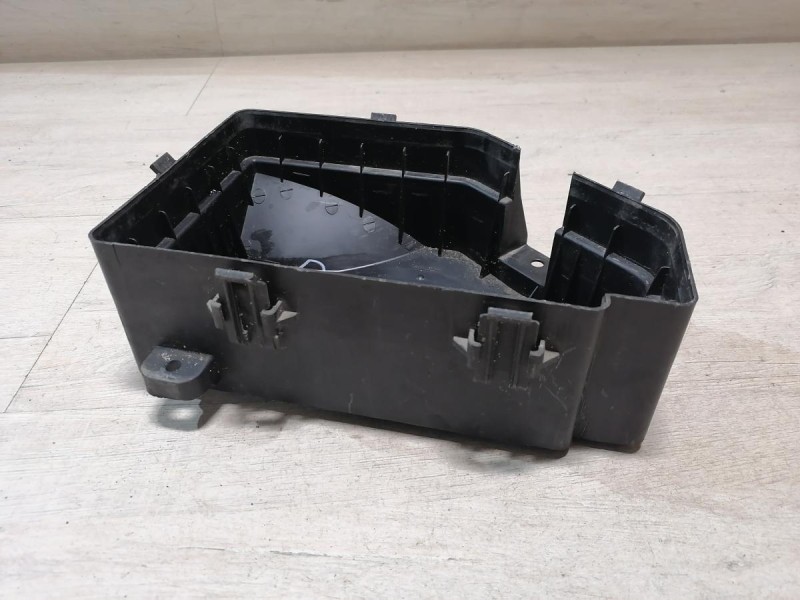 Actyon №2 блок предохранителей капота