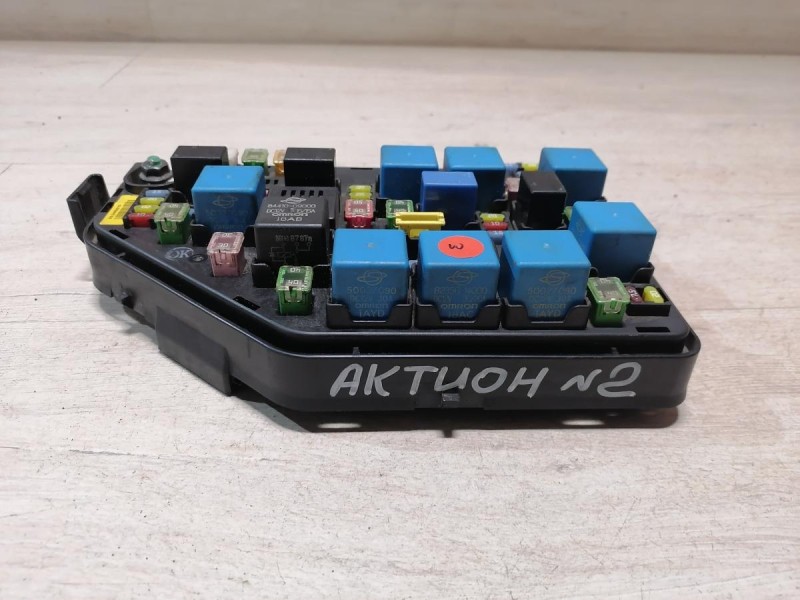 Actyon №2 блок предохранителей капота